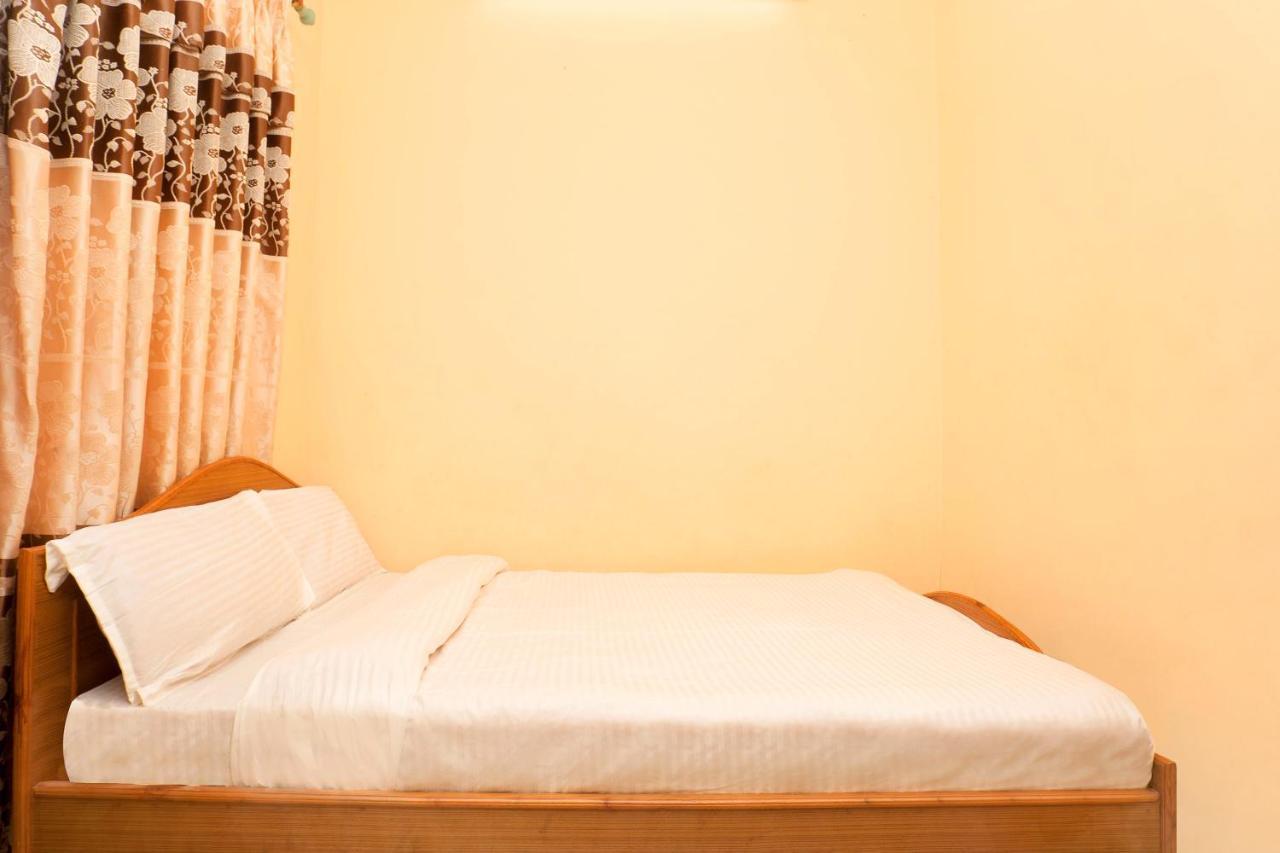 Spot On 397 Hotel Triveni Guest House 카트만두 외부 사진